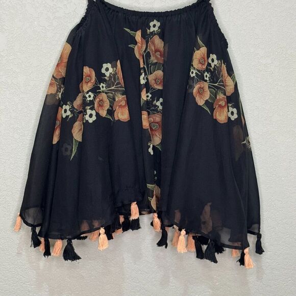 Anthropologie Carolina K Top Size Small Black Floral Tassel Hem Boho Festival - Picture 4 of 6